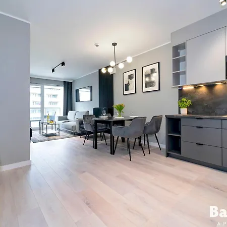 Apartamenty Balticon Kasprowicza Parking Inclusive Kolberg Exterior foto