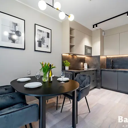 Apartamenty Balticon Kasprowicza Parking Inclusive Kolberg Exterior foto