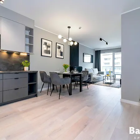 Apartamenty Balticon Kasprowicza Parking Inclusive Kolberg Exterior foto