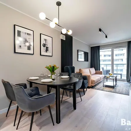 Apartamenty Balticon Kasprowicza Parking Inclusive Kolberg Exterior foto