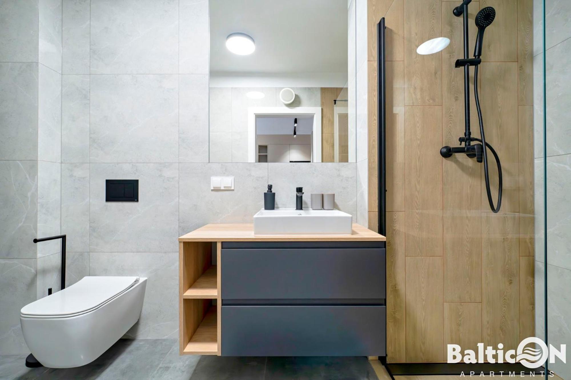 Balticon Kasprowicza Parking Inclusive
