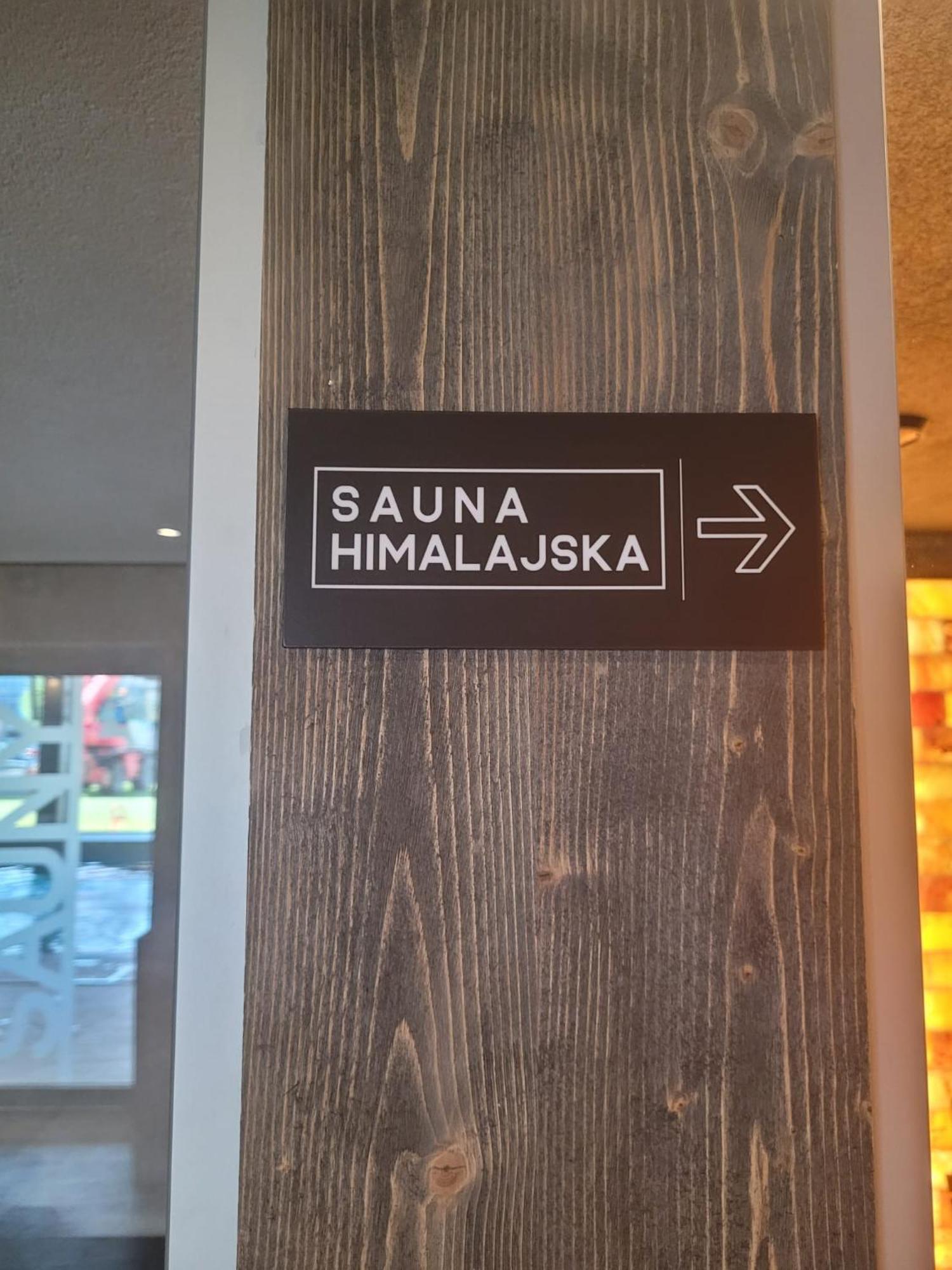 Balticon Kasprowicza Parking Inclusive Apartment